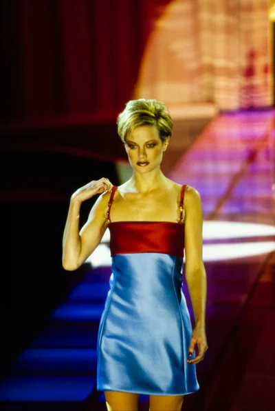 Look 30